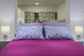 Peninsula rooms